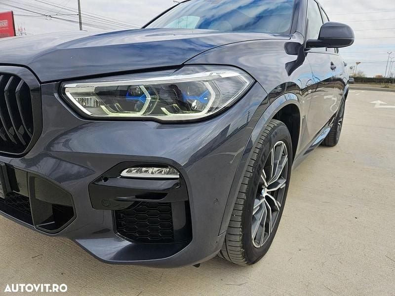 Second-hand BMW X5 Comfort Edition 333 CP (244 kW) 2021 Culoaregri SUV