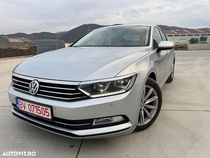 Culoaregri Utilizat 2017 VW Passat Highline Berlinǎ | 11.750 EUR (Super Preț) - Imagine 1/4