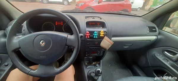 Second-hand Renault Clio 75 CP (55 kW) 2005 Monovolum