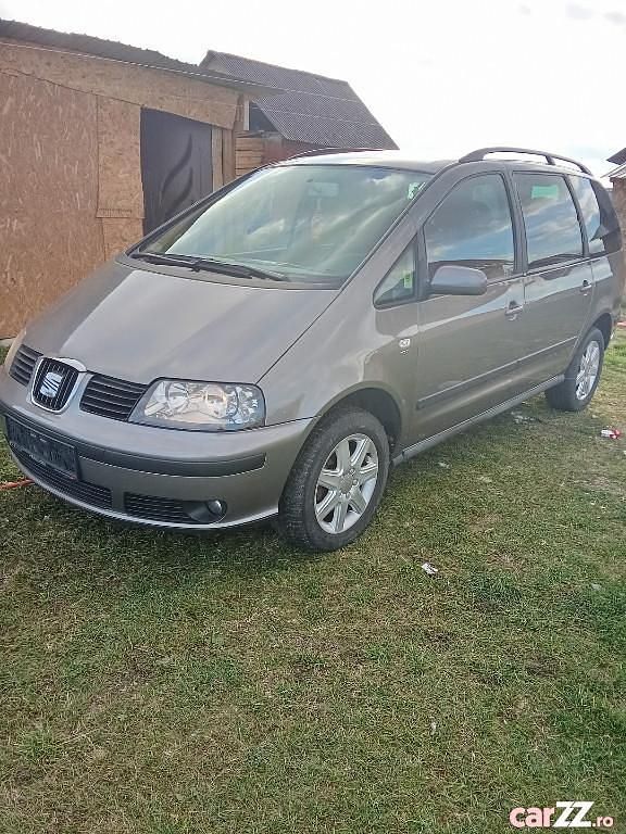 Utilizat 2007 Seat Alhambra Monovolum | 3.500 EUR - Imagine 1/4