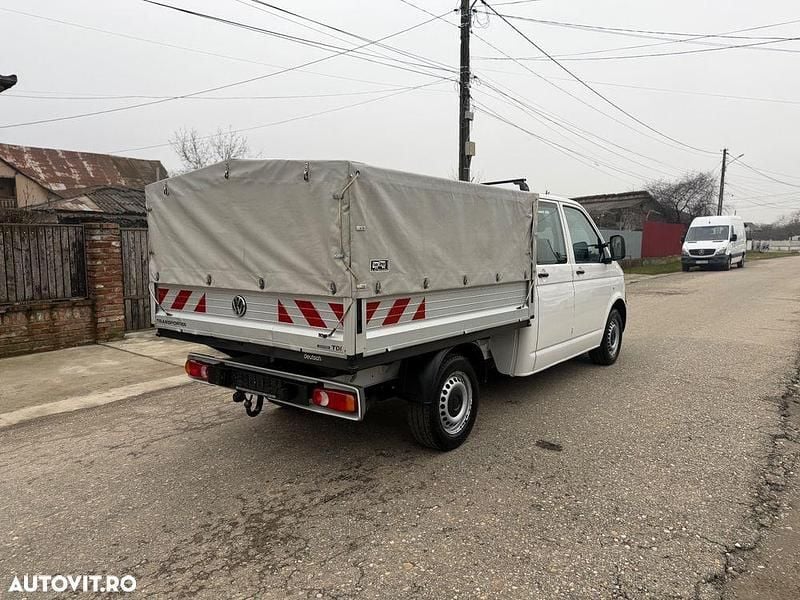 Second-hand VW Transporter Comfortline 140 CP (102 kW) 2014 Culoarealb Van