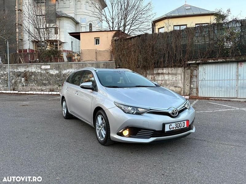 Culoaregri Utilizat 2018 Toyota Auris Team Break | 9.990 EUR (Preț OK) - Imagine 1/4