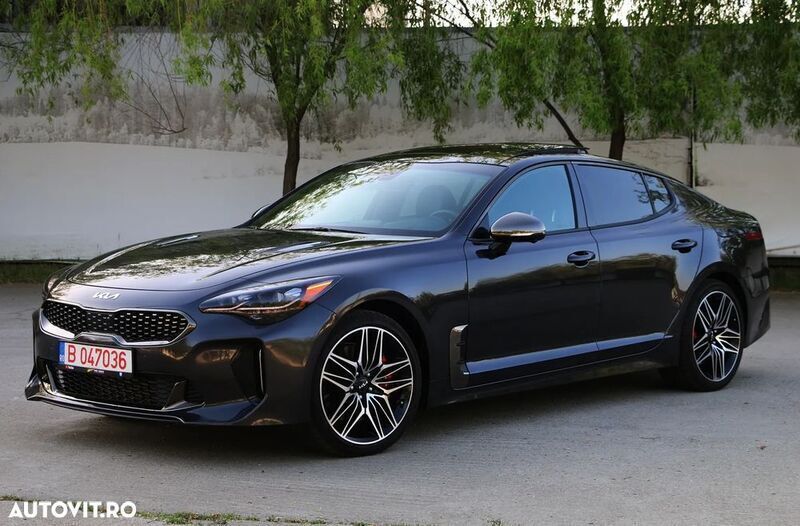 Gri Utilizat 2023 Kia Stinger Berlinǎ | 41.500 EUR - Imagine 1/4