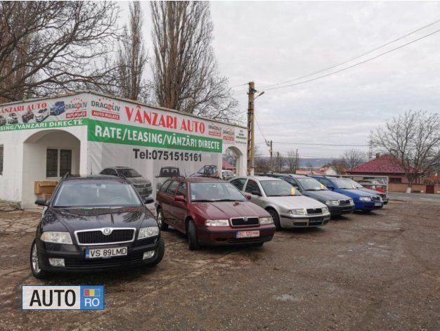 Negru metalizat Utilizat 2004 Skoda Octavia Berlinǎ | 2.999 EUR (Preț bun) - Imagine 1/4