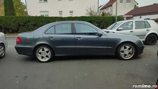 Second-hand Mercedes E280 Avantgarde 231 CP (169 kW) 2007 Albastru Berlinǎ