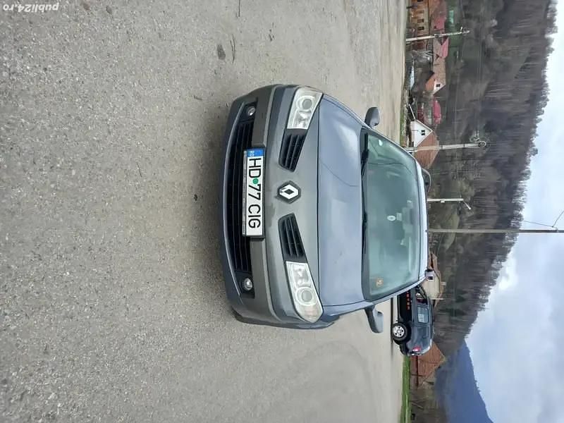 Utilizat 2006 Renault Mégane GrandTour Break | 1.800 EUR - Imagine 1/4