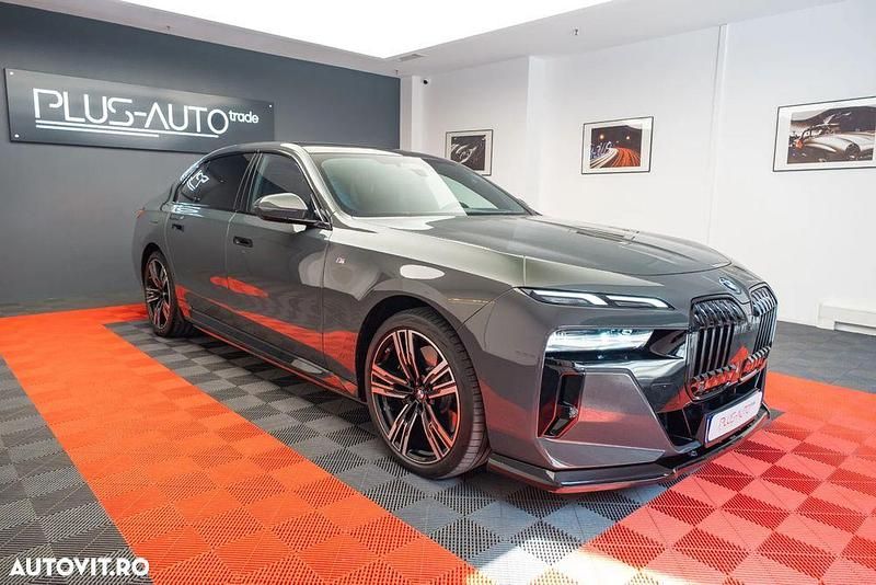 Culoaregri Utilizat 2023 BMW 750e Comfort Edition Berlinǎ | 105.000 EUR - Imagine 1/4