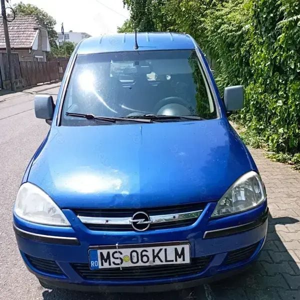 Utilizat 2006 Opel Combo Monovolum | 2.150 EUR - Imagine 1/4