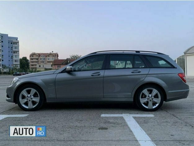 Second-hand Mercedes C220 170 CP (125 kW) 2011 Argintiu Break