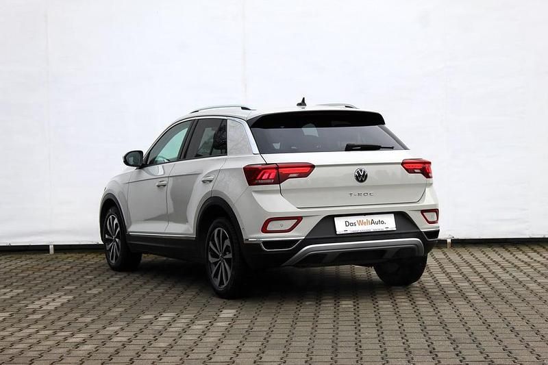 Second-hand VW T-Roc Style 150 CP (110 kW) 2023 Gri mediu  normal SUV