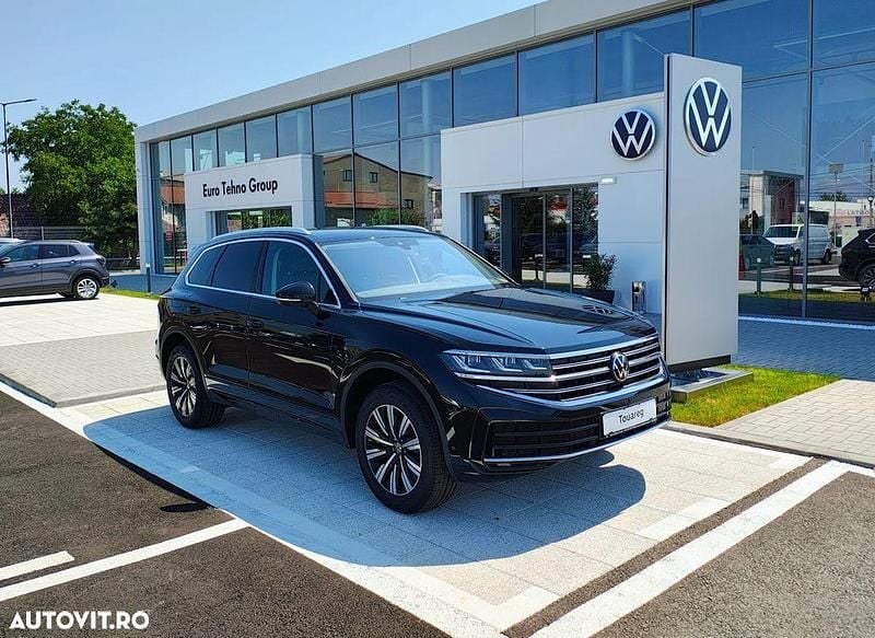 Gri Nouă 2025 VW Touareg Elegance SUV | 62.790 EUR (Preț OK) - Imagine 1/4