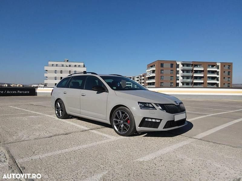 Gri Utilizat 2020 Skoda Octavia RS Break | 16.400 EUR (Preț OK) - Imagine 1/4