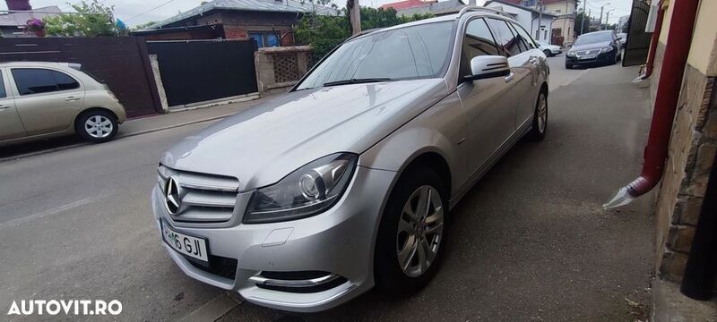 Argint Utilizat 2012 Mercedes C180 Avantgarde Break | 8.000 EUR (Preț OK) - Imagine 1/4