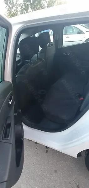 Utilizat 2017 Renault Clio IV Berlinǎ | 6.500 EUR (Puțin scump) - Imagine 1/4