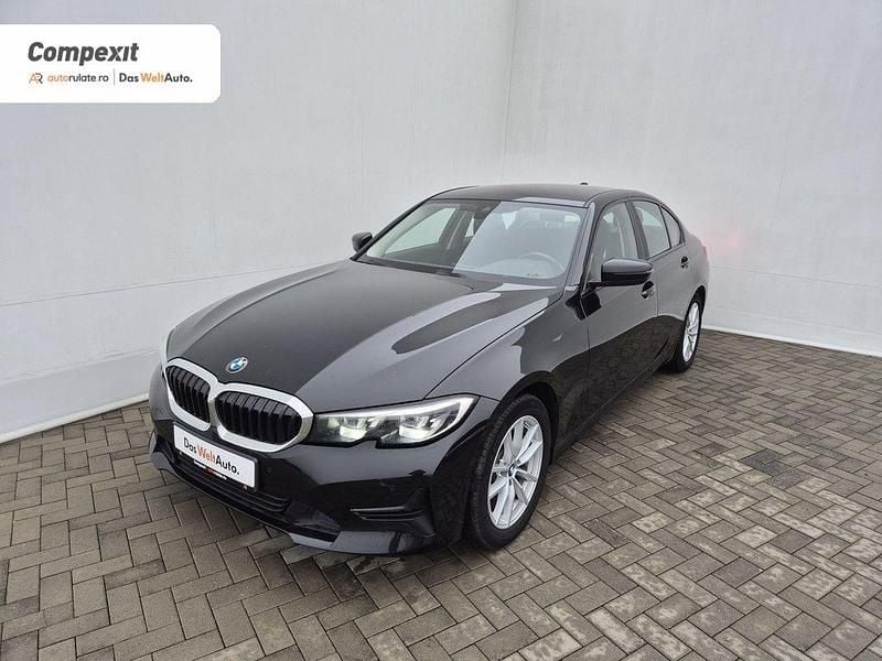 Negru Utilizat 2021 BMW 318 Comfort Edition Berlinǎ | 21.900 EUR (Preț bun) - Imagine 1/4