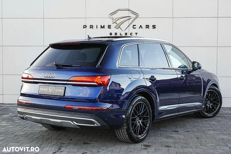 Second-hand Audi Q7 S-Line 380 CP (279 kW) 2021 Culoarealbastru SUV