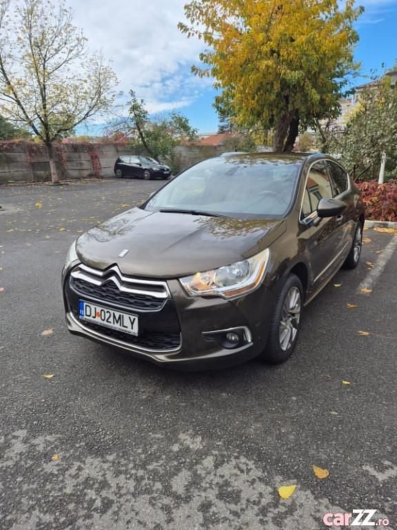 Utilizat 2012 Citroën DS4 Hatchback | 4.900 EUR - Imagine 1/4