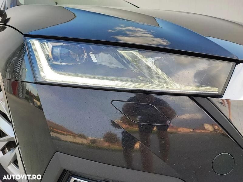 Culoarenegru Utilizat 2020 Skoda Octavia Style Break | 13.490 EUR (Preț bun) - Imagine 1/4