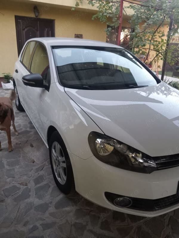 Utilizat 2011 VW Golf VI Berlinǎ | 4.900 EUR (Preț OK) - Imagine 1/4