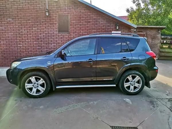 Second-hand Toyota RAV4 City 177 CP (130 kW) 2007 Gri SUV