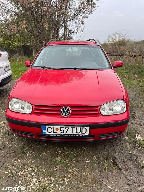 Culoarerosu Utilizat 2003 VW Golf IV Break | 1.400 EUR (Preț OK) - Imagine 1/4