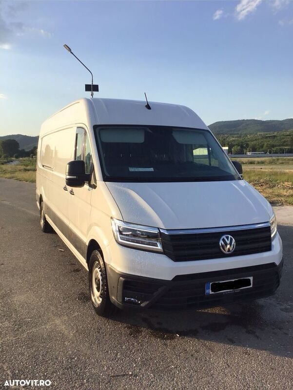 Alb Utilizat 2020 VW Crafter Van | 19.800 EUR (Scump) - Imagine 1/4