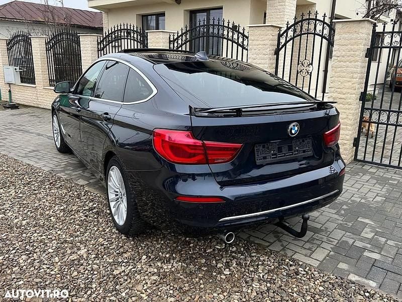 Second-hand BMW 318 Luxury Line 150 CP (110 kW) 2019 Culoarealbastru Berlinǎ