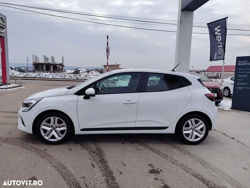 Second-hand Renault Clio V Zen 90 CP (66 kW) 2021 Culoarealb Hatchback