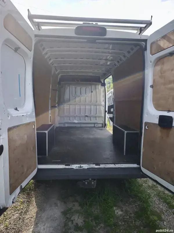 Second-hand Peugeot Boxer 110 CP (80 kW) 2015 Van