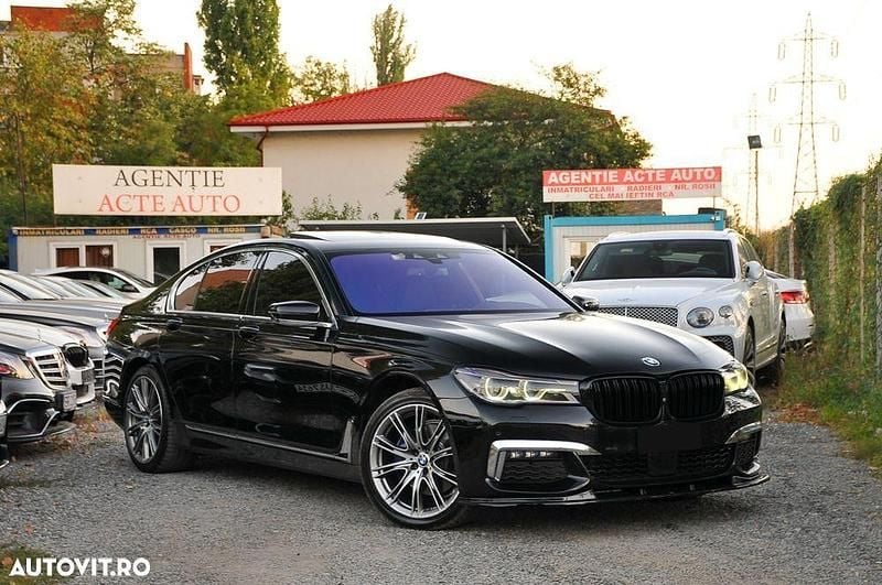 Culoarenegru Utilizat 2016 BMW 730L Berlinǎ | 24.800 EUR (Super Preț) - Imagine 1/4