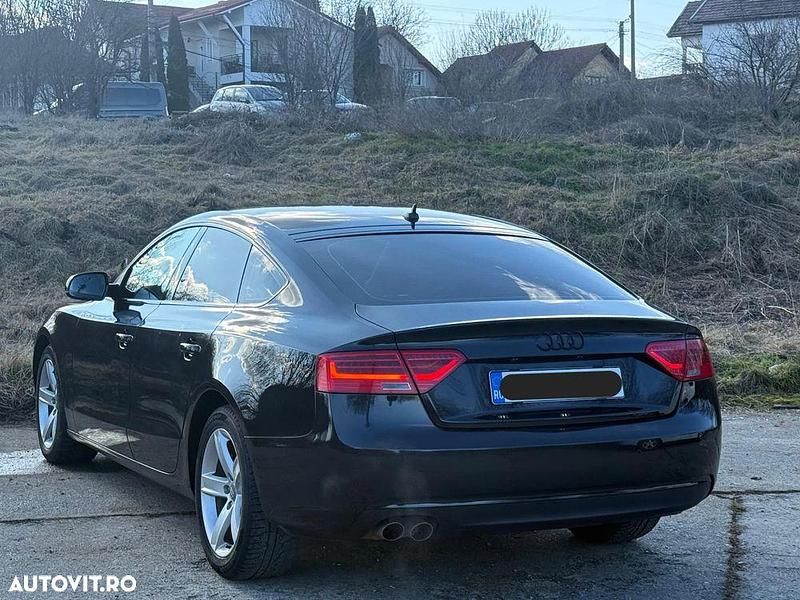 Second-hand Audi A5 177 CP (130 kW) 2012 Culoarenegru Coupe
