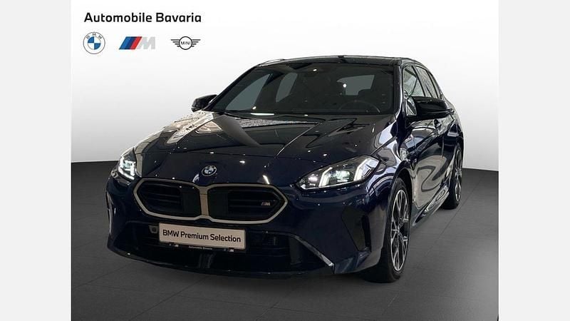 Second-hand BMW M135 Comfort Edition 317 CP (233 kW) 2025 Albastru tanzanite metalizat bmw individual metalizat Hatchback