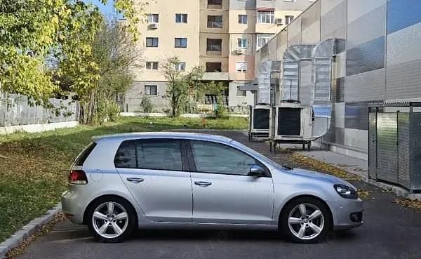Second-hand VW Golf VI Highline 160 CP (117 kW) 2010 Argintiu Hatchback