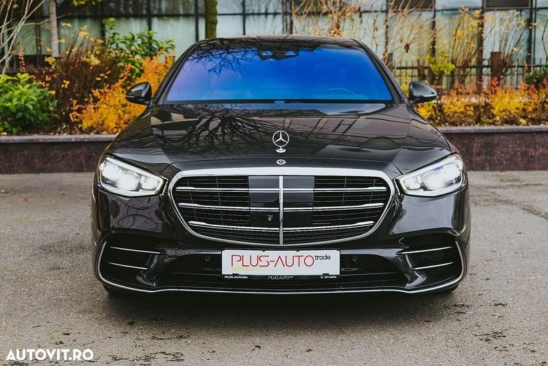 Second-hand Mercedes S500 435 CP (319 kW) 2022 Culoaremaro Berlinǎ