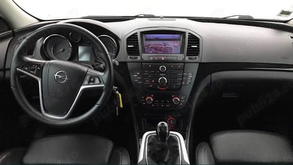 Second-hand Opel Insignia 131 CP (96 kW) 2010 Auriu Berlinǎ