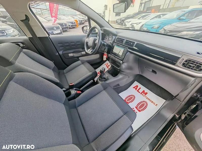 Second-hand Citroën C3 Feel 83 CP (61 kW) 2019 Culoarenegru Hatchback