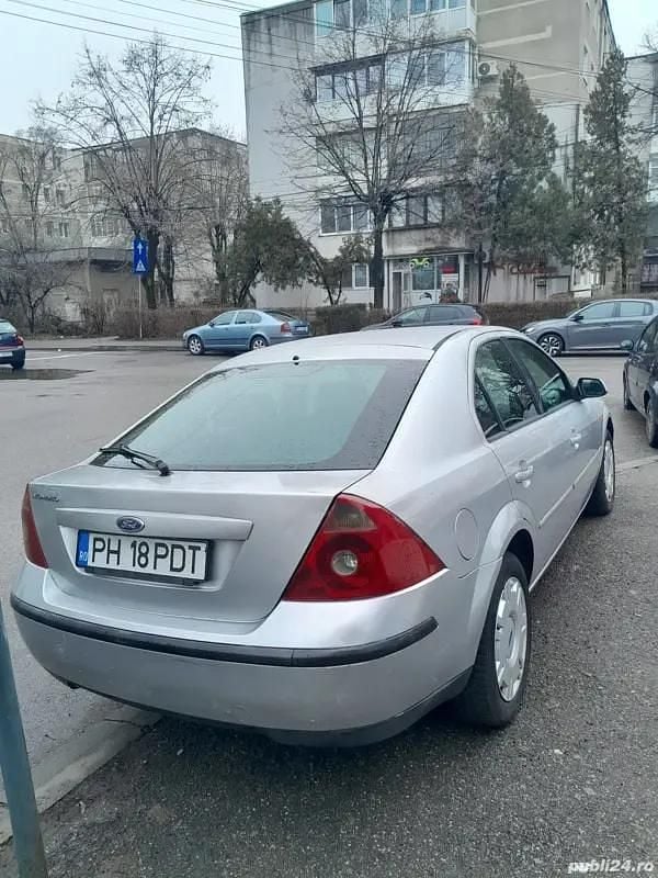 Second-hand Ford Mondeo 116 CP (85 kW) 2002 Berlinǎ