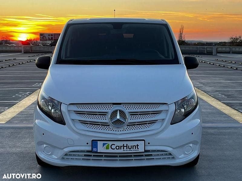 Second-hand Mercedes Vito 136 CP (100 kW) 2019 Culoarealb Van