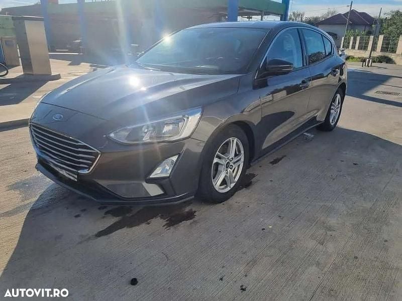 Culoaregri Utilizat 2018 Ford Focus Hatchback | 11.040 EUR (Preț OK) - Imagine 1/4