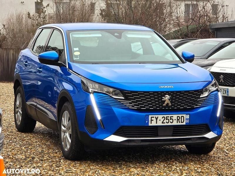 Second-hand Peugeot 3008 Allure 131 CP (96 kW) 2022 Culoarealbastru SUV