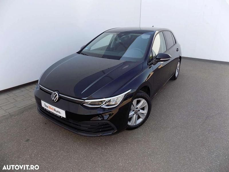 Culoarenegru Utilizat 2023 VW Golf VIII Life Hatchback | 23.790 EUR (Preț bun) - Imagine 1/4