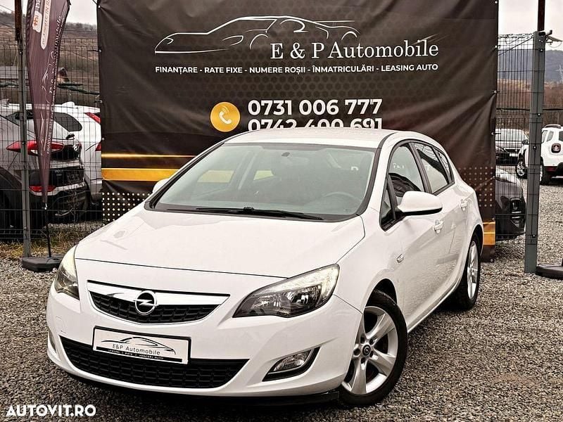 Second-hand Opel Astra Active 110 CP (80 kW) 2012 Culoarealb