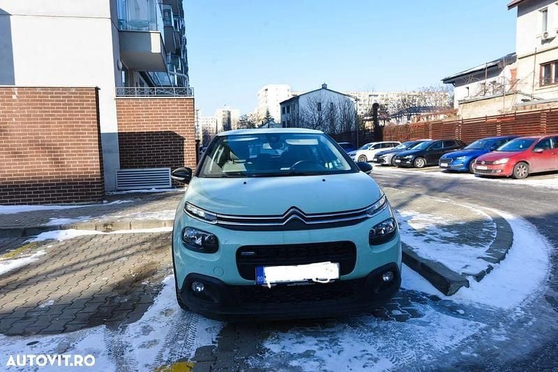 Second-hand Citroën C3 82 CP (60 kW) 2017 Culoareverde Hatchback