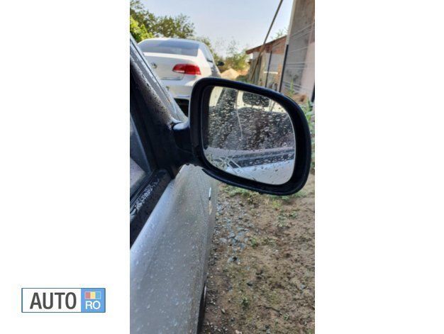 Second-hand Skoda Fabia 77 CP (56 kW) 2002 Gri Hatchback