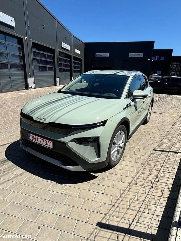 Verde Utilizat 2025 Skoda Elroq Tour SUV | 31.620 EUR - Imagine 1/4