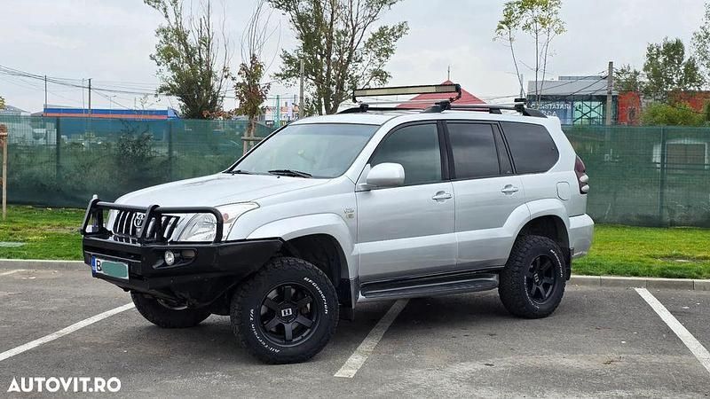 Culoareargint Utilizat 2005 Toyota Land Cruiser SUV | 12.900 EUR (Scump) - Imagine 1/4