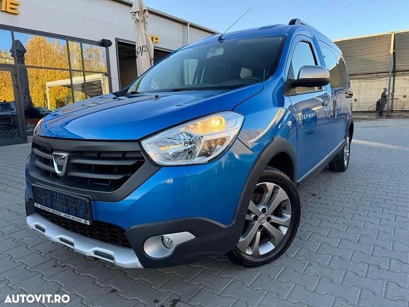 Second-hand Dacia Dokker Stepway 115 CP (84 kW) 2017 Culoarealbastru Monovolum