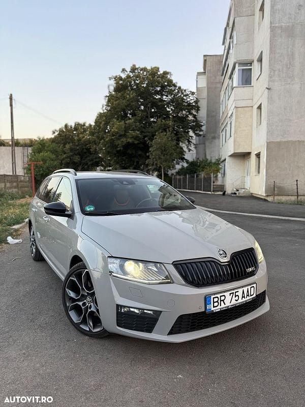 Culoaregri Utilizat 2016 Skoda Octavia RS Break | 11.900 EUR (Preț OK) - Imagine 1/4
