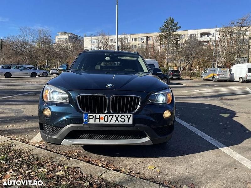 Culoarealbastru Utilizat 2013 BMW X1 Sport Line SUV | 11.499 EUR (Preț bun) - Imagine 1/4