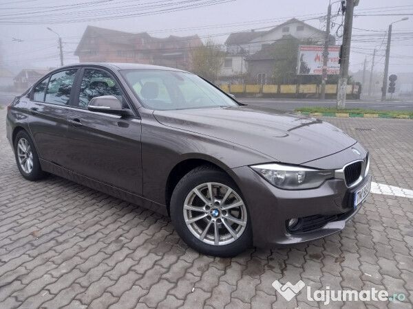 Second-hand BMW 318 Comfort Edition 143 CP (105 kW) 2013 Maro Berlinǎ